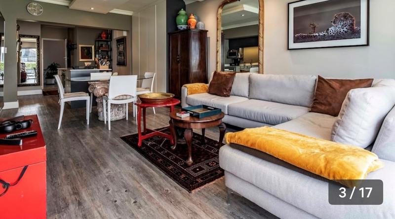 2 Bedroom Property for Sale in Sea Point Western Cape